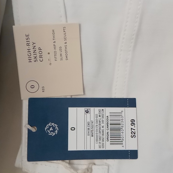 Universal Thread Jeans - Picture 5 of 5